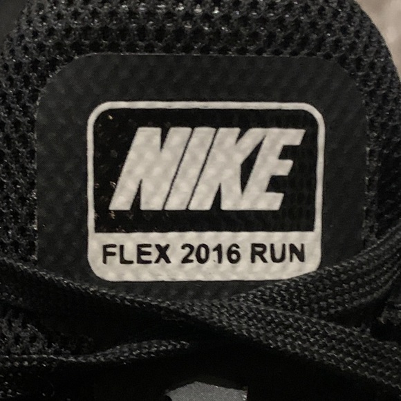 Nike ‘Flex Run’ Running Shoes - Picture 13 of 13